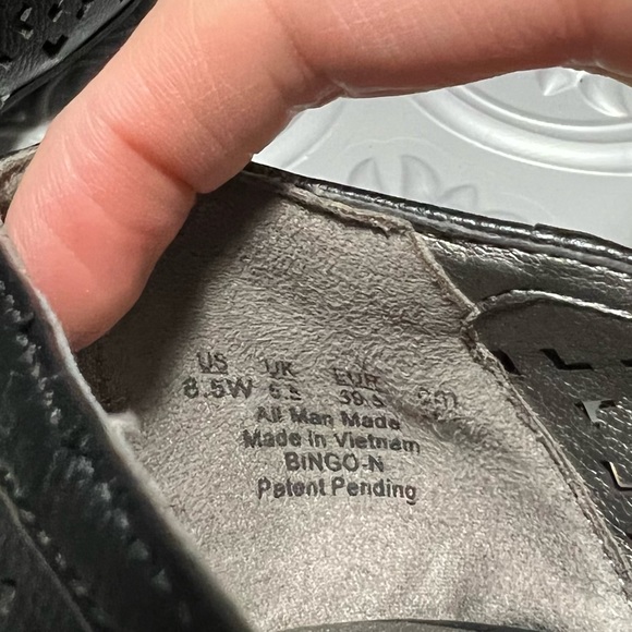 🖤🖤SOLD🖤🖤HP!!🤩🎉🤩🎉Naturalizer Black Comfort Heels Round Toe Size 8.5 - Picture 9 of 15